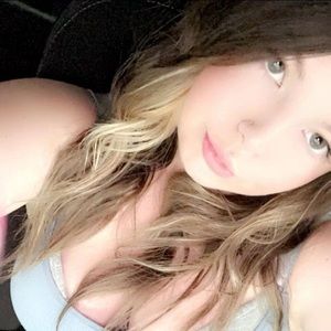 Meet your Posher, Breanna